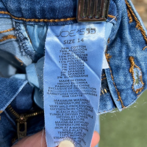 Joe's Jeans The Jane Distressed Cuffed Hem Jeans - Picture 11 of 16